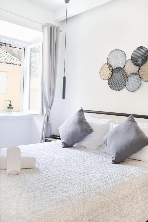 Saint'S View Apartments Corfu  ภายนอก รูปภาพ